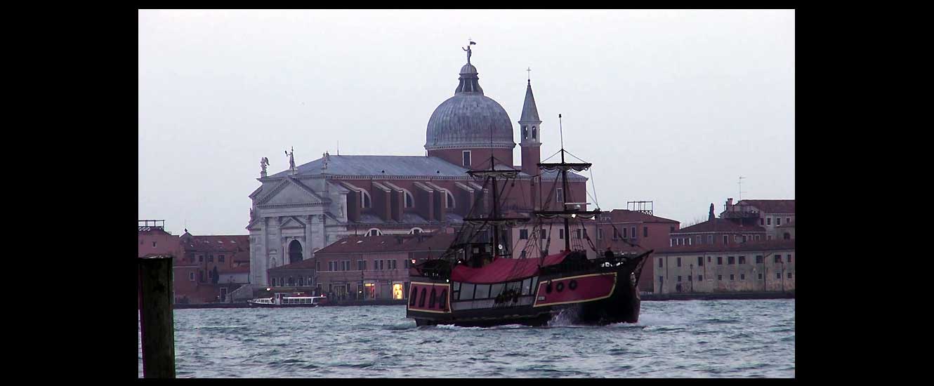 Venise de Rialto à pointe douane