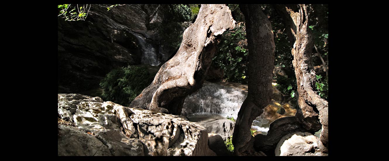 La cascade Néda Potamos