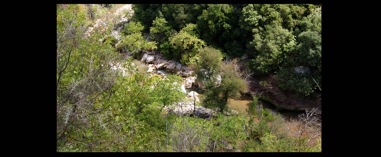 La cascade Néda Potamos