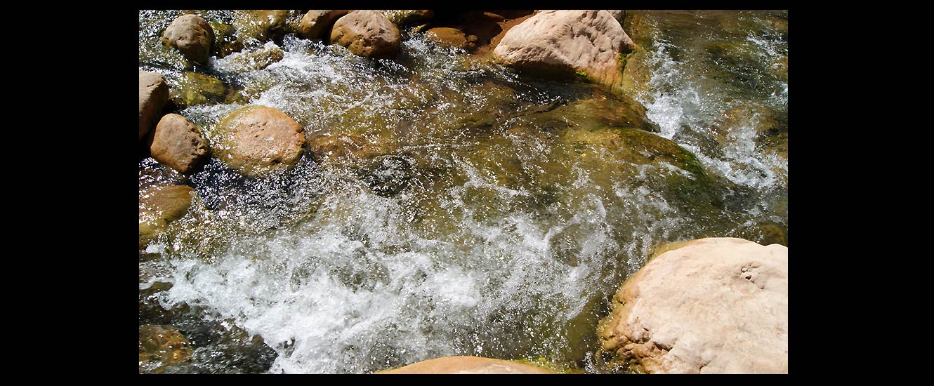 La cascade Néda Potamos
