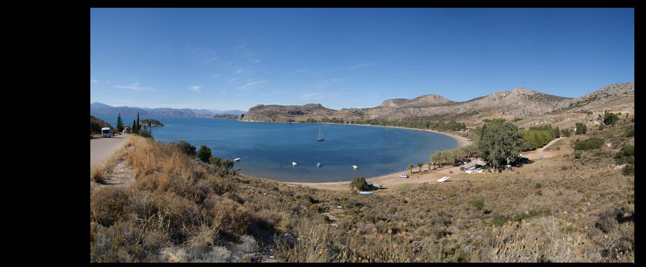 La plage Karathonas