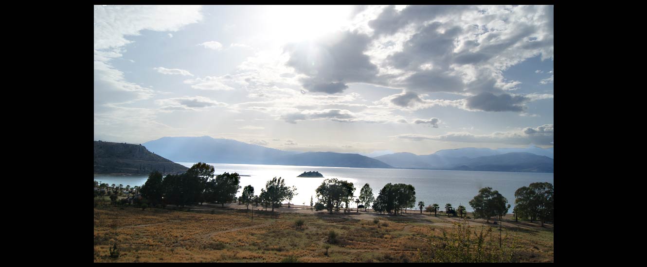 La plage Karathonas