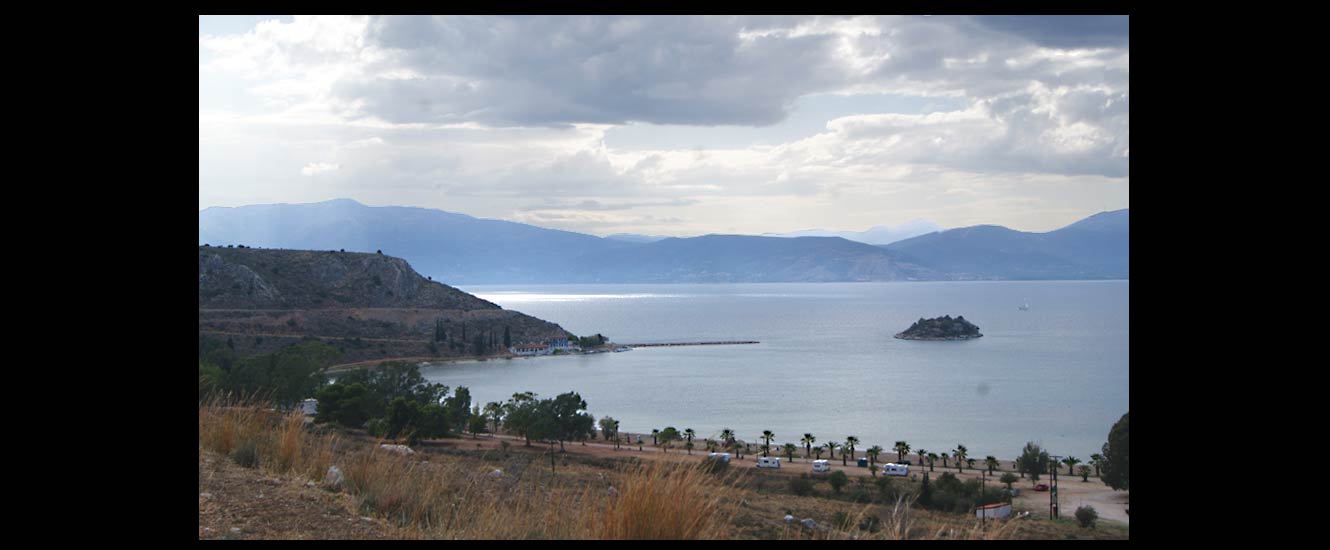La plage Karathonas