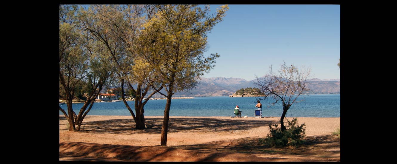 La plage Karathonas