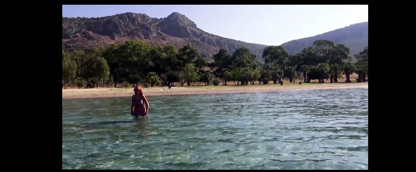 La plage Karathonas