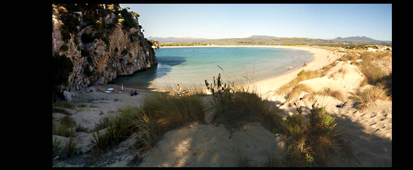 La plage Voidolikia